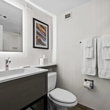 Doubletree By Hilton New York Jfk Airport Hotel Exterior photo